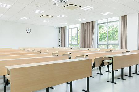准大学生:大学要做的50件事