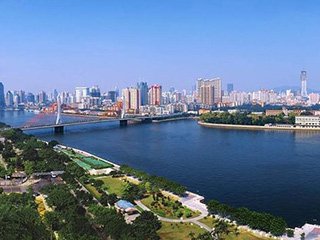 粤港澳一小时生活圈开启!6小时穿越7座城市