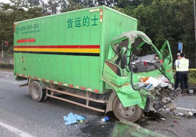 深圳货车追尾司机死亡,3名公司负责人被立案